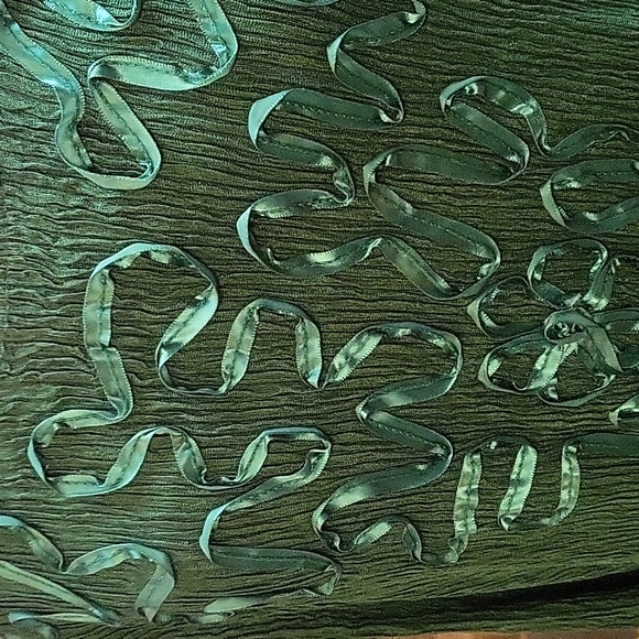 Vintage green holiday long sleeve dress - Picture 2 of 3